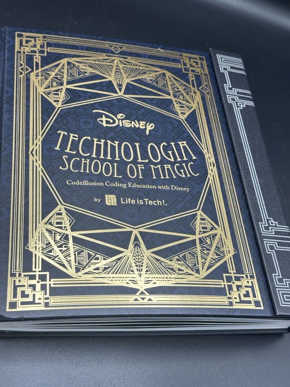 Disney Technologia School of Magic Book-Codes NOT included